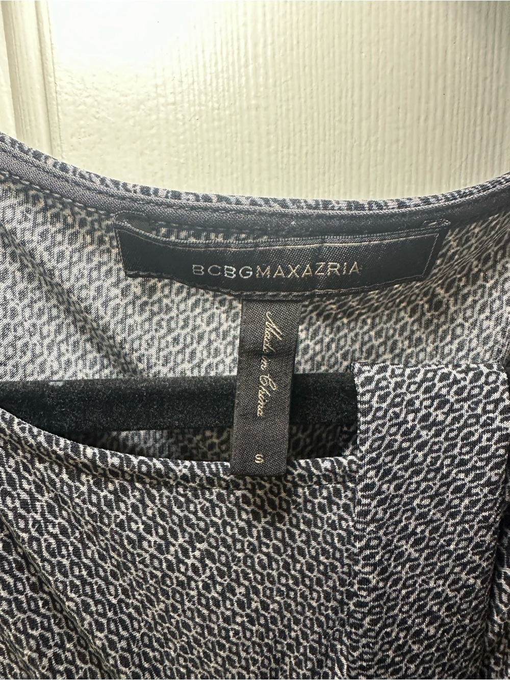 BCBGMaxAzria Gray Striped Midi Dress - Picture 3 of 3